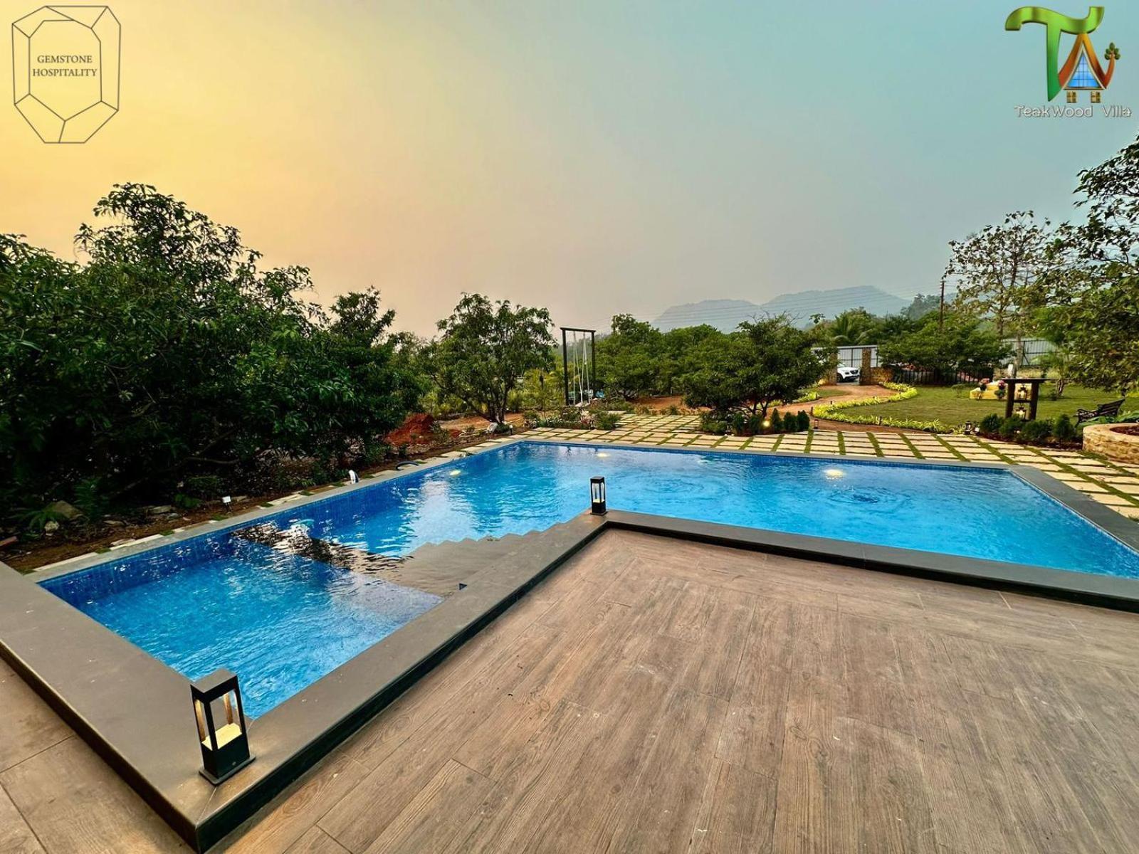 Luxurious 3Bhk W//Pool Teakwood Villa By Gemstone Hospitality Alībāg Eksteriør bilde